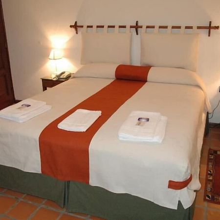 Donna Alda Hotel Salta Værelse billede