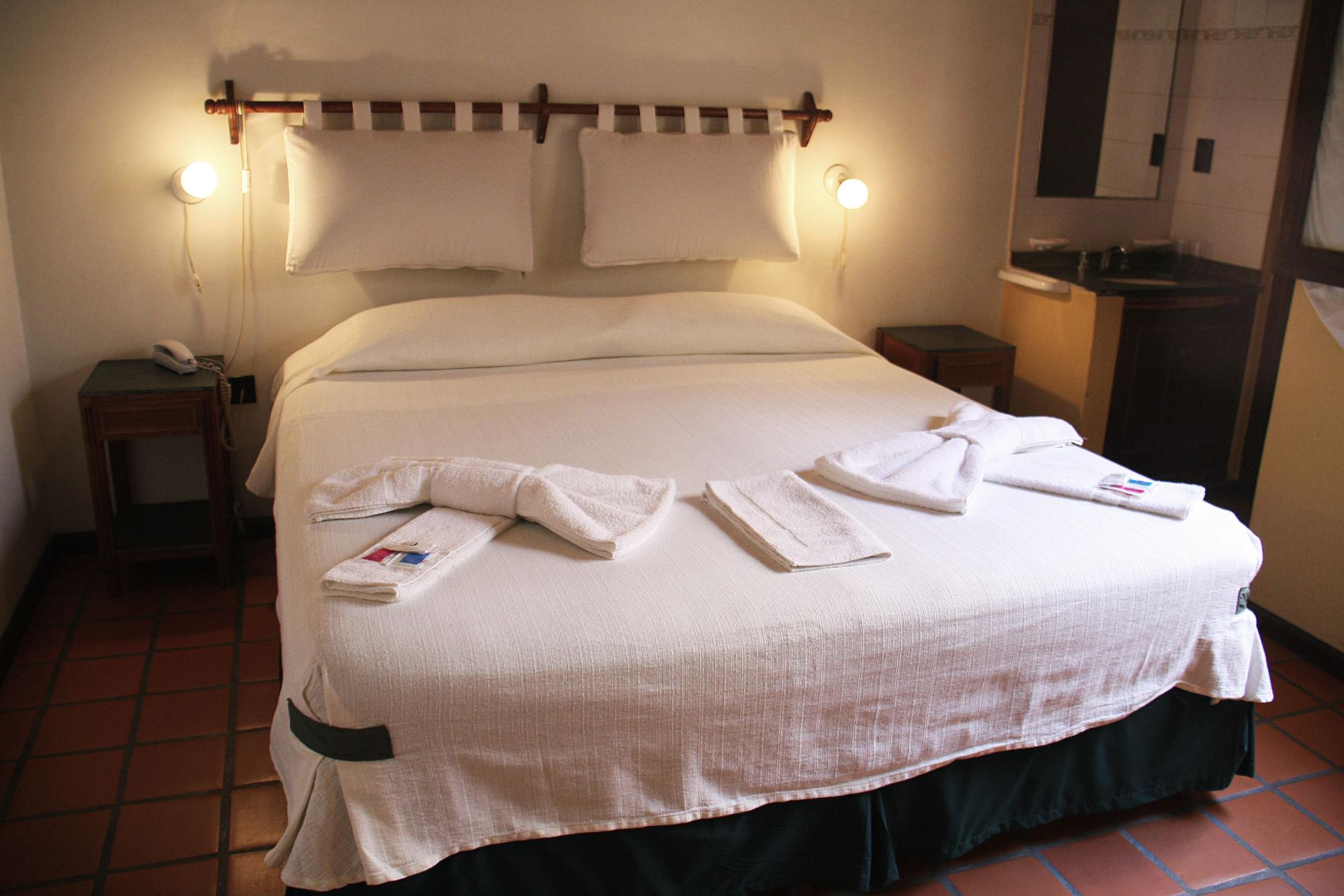 Donna Alda Hotel Salta Eksteriør billede